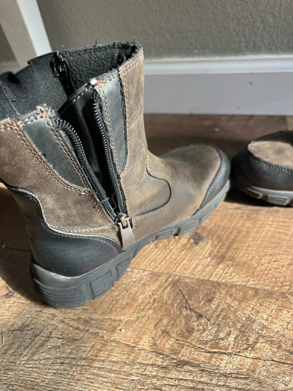 Wonder Nation Boys‎ Wonder Nation Wellington Winter Boot size 1